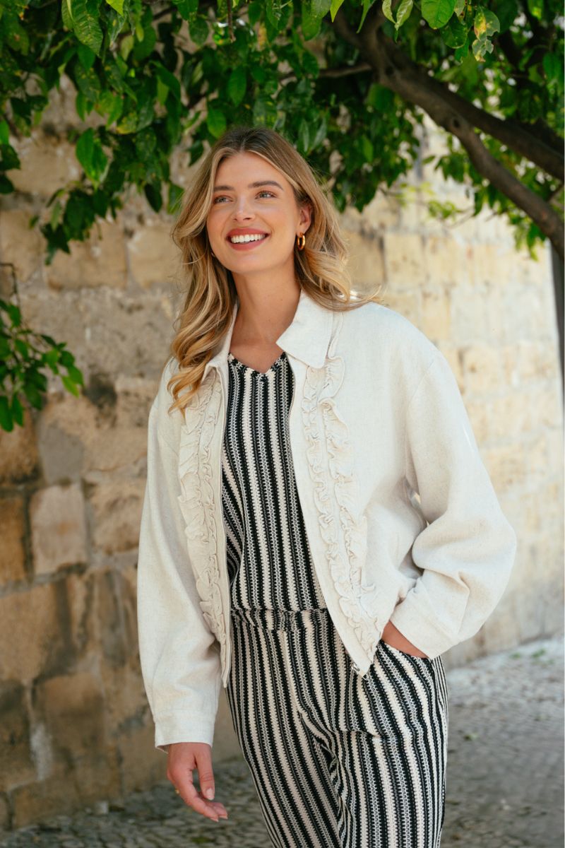 C&S The Label Tamber Top OffwhiteBlack