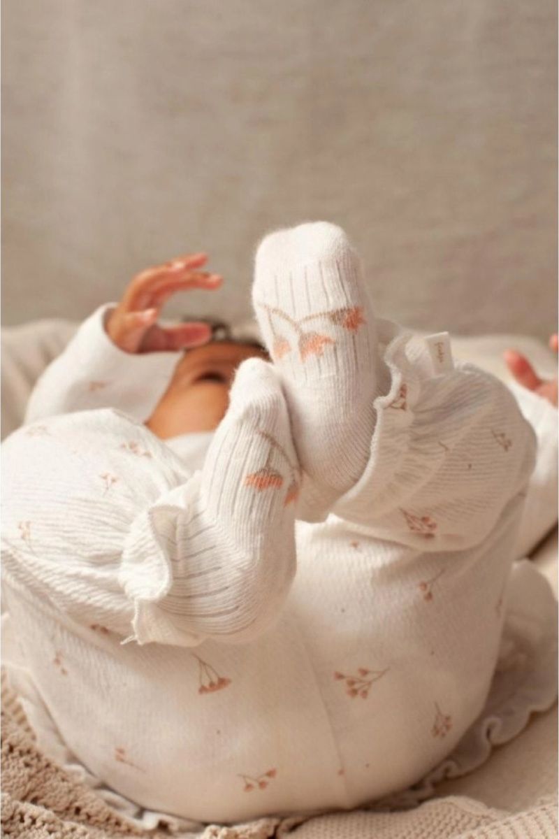 Feetje Sokjes Delicate Flower Offwhite