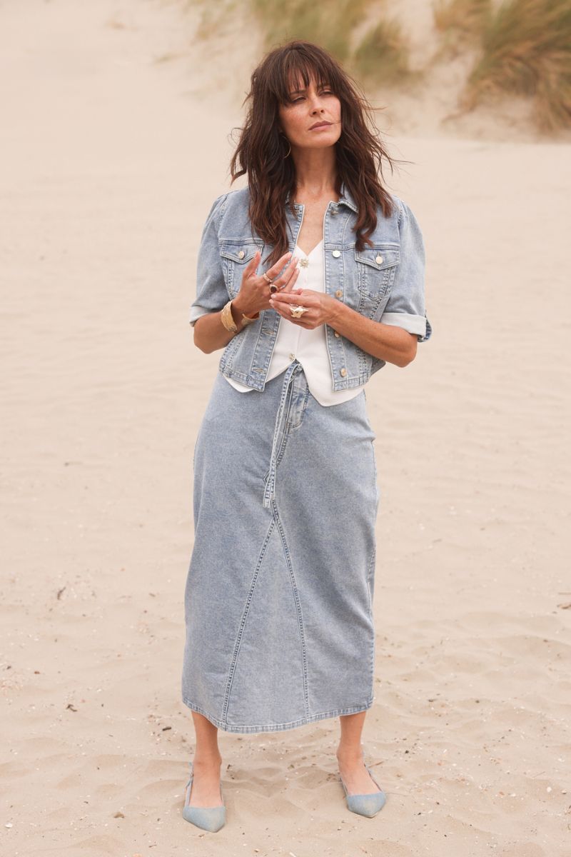 Yest Samma Essential Jacket Bleach Blue Denim